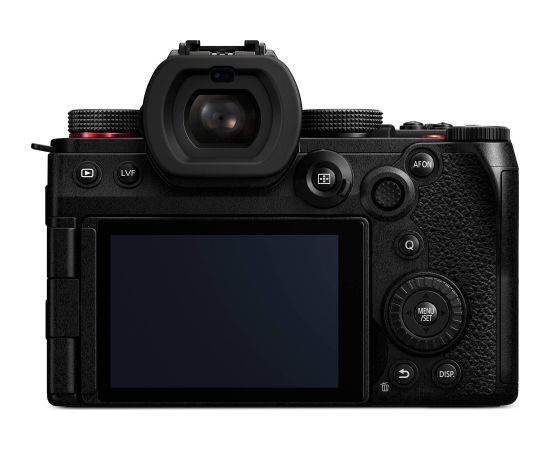Panasonic Lumix DC-S5 II + 18-40mm