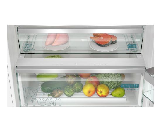 Siemens iQ300 KB96NVFE0 fridge-freezer Built-in 383 L E White