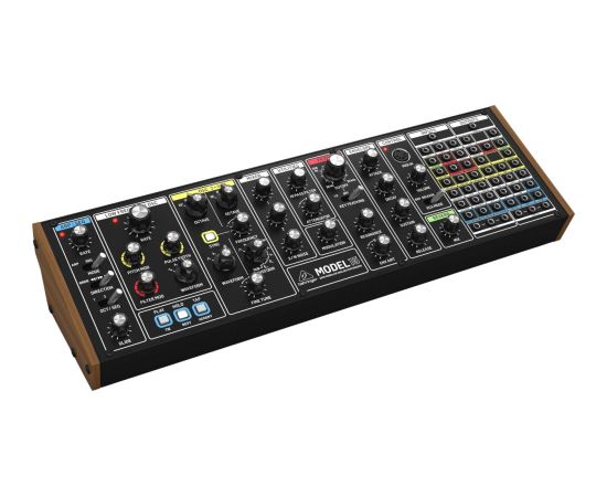 Behringer MODEL 15 - Syntezator analogowy
