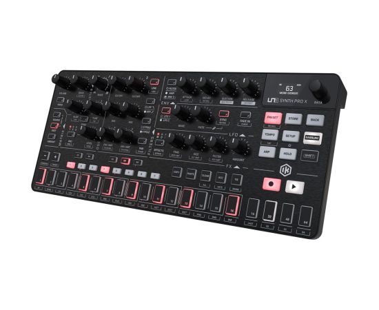 IK Multimedia Uno Synth Pro X - analogue synthesiser