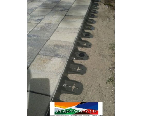 Plastmasas naglas priekš zālāja apmales 25cm;