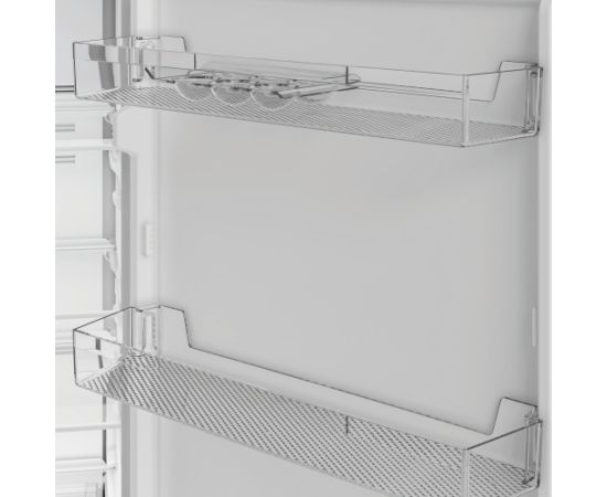 Refrigerator Indesit