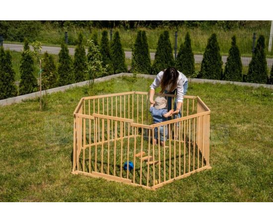 Wooden Playpen Hexagon Art.30298 Koka Manēža no 6 elementiem