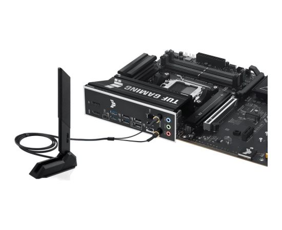 Mainboard ASUS AMD B650 ATX Memory DDR5 Memory slots 4 1xPCI-Express 4.0 1x 1xPCI-Express 4.0 16x 1xPCI-Express 5.0 16x 3xM.2 1xHDMI 1xDisplayPort 3xUSB 2.0 3xUSB 3.2 2xUSB-C 3xAudio port TUFGAMINGB650E-EWIFI