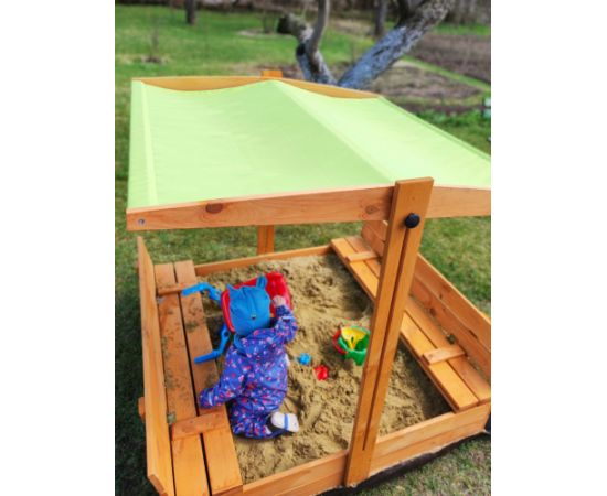 Impregnēta koka smilšu kaste ar zaļu jumtiņu un 300 kg smiltīm, 140x140 cm Smilšu kastes