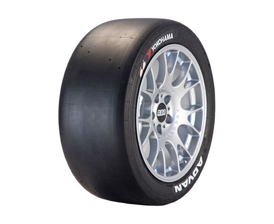 Yokohama Advan A005 210/610R17 --
