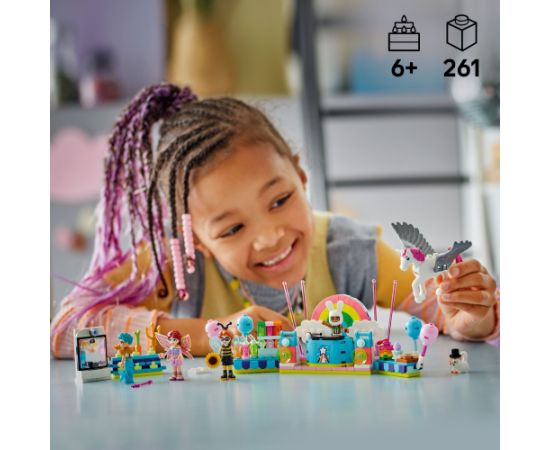 Lego Friends Bal przebierańców z jednorożcem i wróżką (42661)