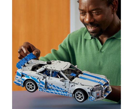 LEGO Technic 42210 – Nissan Skyline GT-R (R34) no filmas “2 Fast 2 Furious