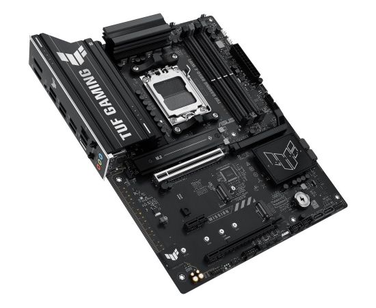 Mainboard ASUS AMD B850 SAM5 ATX Memory DDR5 Memory slots 4 1xPCI-Express 4.0 1x 1xPCI-Express 4.0 16x 1xPCI-Express 5.0 16x 3xM.2 1xHDMI 1xDisplayPort 3xUSB 2.0 3xUSB 3.2 2xUSB-C 1xRJ45 3xAudio port TUFGAMINGB850M-EWIFI