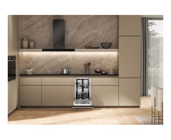 Built in dishwasher Whirlpool