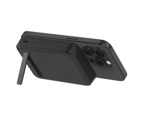 Belkin BoostCharge Pro 8000 mAh Wireless charging Black