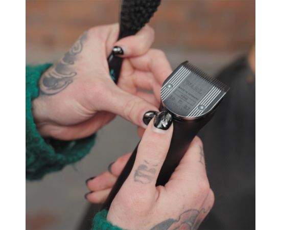 Wahl ChromStyle Black Lithium-Ion (Li-Ion)