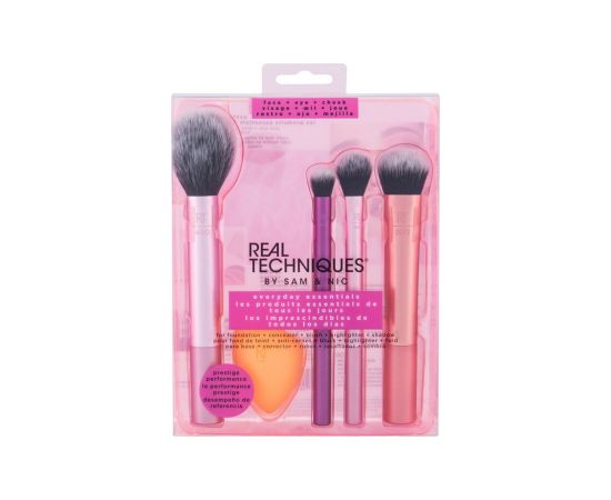 Real Techniques Brushes / Everyday Essentials 1pc