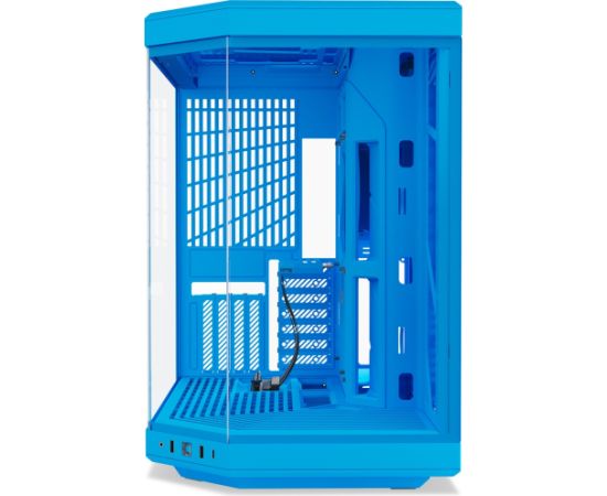 HYTE Y70 , tower case (light blue)