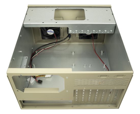 Inter-Tech IPC Industrial S37 (cream)