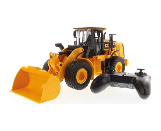 Carrera 1:24 RC CAT 950M wheel loader
