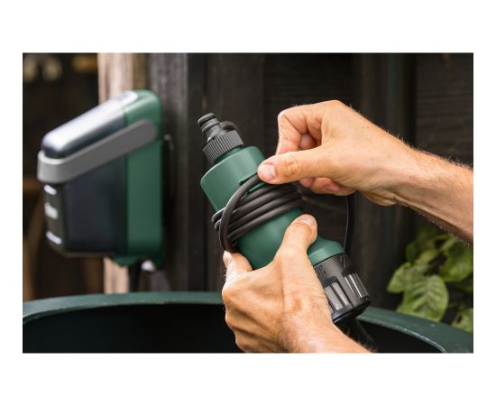 Bosch GardenPump 18V-2000, extension for 2 rain barrels, submersible / pressure pump (green/black, without battery and charger)