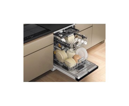 Whirlpool W7F HS51 Freestanding 15 place settings B