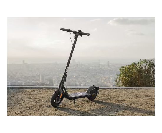 Segway F2 E II Elektriskais Skrejritenis / 800 W / Melns