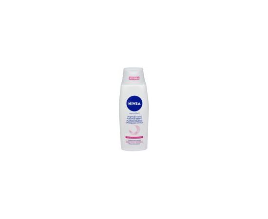 Nivea Calming Cleansing Milk for dry and sensitive skin 200 ml Aqua Effect 200ml
