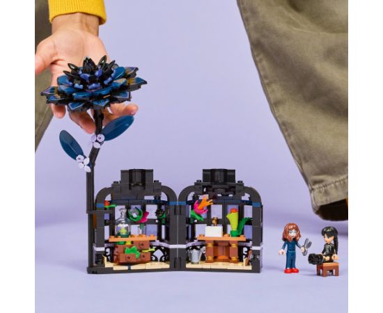 Lego Wednesday Kwiat czarnej dalii (76784)