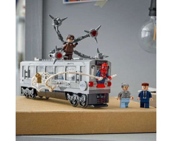 Lego Marvel Spider-Man kontra Doc Ock — scena w metrze (76321)
