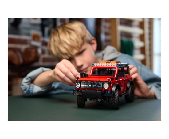 Lego Technic SUV Ford Bronco® (42213)