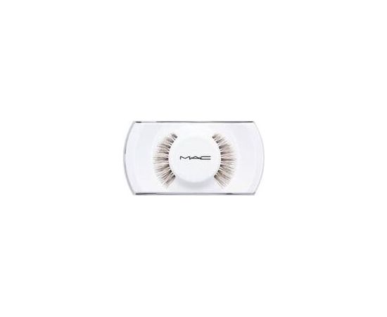 MAC Lash 80 Romantic - Jemné, překřížené řasy pro romantický vzhled 1.0ks