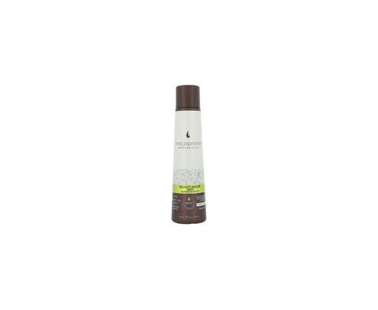 Revlon Weightless Moisture Shampoo 300ml