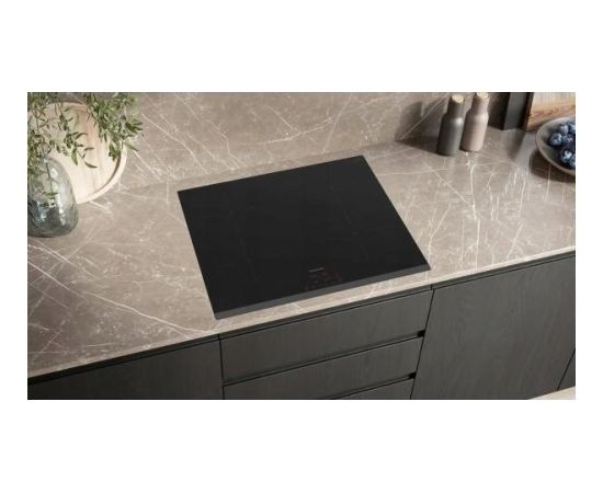 SIEMENS EH631BEB6E induction hob