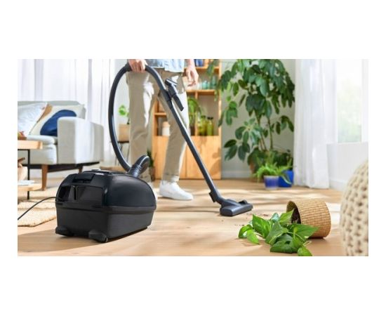 Bosch Serie 4 BGB38BA1 vacuum 4 L Cylinder vacuum Dry 600 W Dust bag