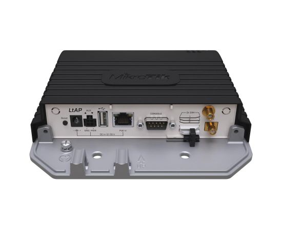 WRL ACCESS POINT LTE6 KIT/LTAP2HND&FG621EA&LR8G MIKROTIK Усилители сигнала (Range Extender)