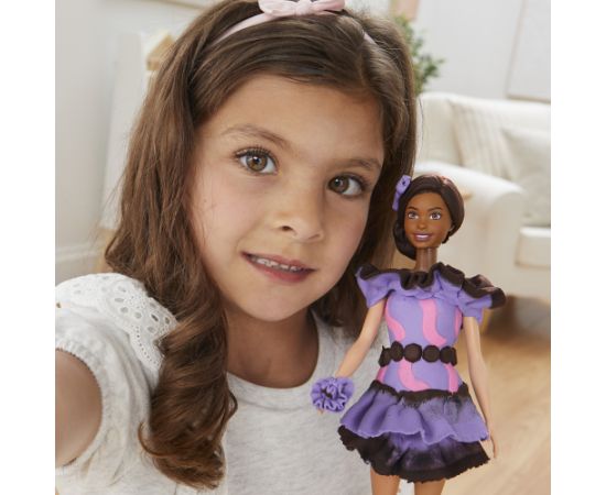 PLAY-DOH BARBIE игровой набор Барби Модница в оборках