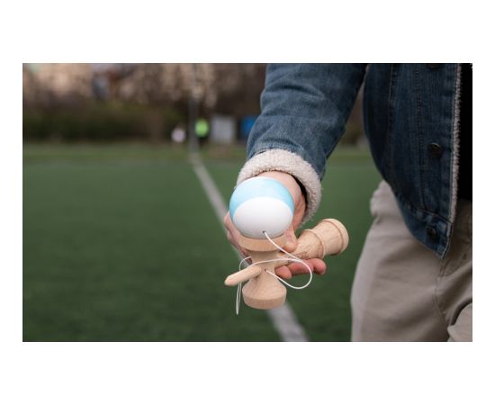 YoYoFactory KENDAMA STANDART zils/balts - YO 523