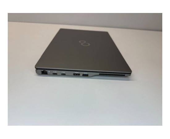 Fujitsu RENEW Grade A LIFEBOOK U7412 14 " FHD i5-1235U 16 GB SSD 512 GB Intel Iris Xe Graphics Windows 11 Pro Keyboard language Nordic/Estonian 12 month(s)