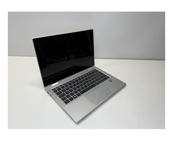 HP RENEW Grade A EliteBook x360 830 G8 13.3 " i5-1135G7 8 GB SSD 256 GB Intel Iris Xe Graphics Windows 11 Pro Keyboard language Swedish 12 month(s)