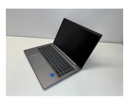 HP RENEW Grade C ZBook Firefly 14 G8 14 " FHD i7-1165G7 16 GB SSD 512 GB NVIDIA Quadro T500 Mobile 4GB Windows 11 Pro Keyboard language Swedish 12 month(s)