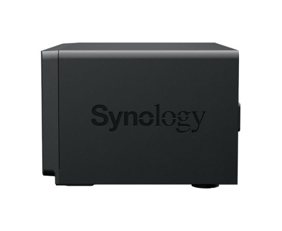 Synology DiskStation DS1825+ AMD Ryzen V1500B 8 GB DDR4 Black