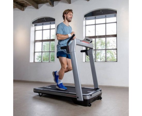 FLOW FITNESS BIEŻNIA ELEKTRYCZNA RUNNER DTM400i