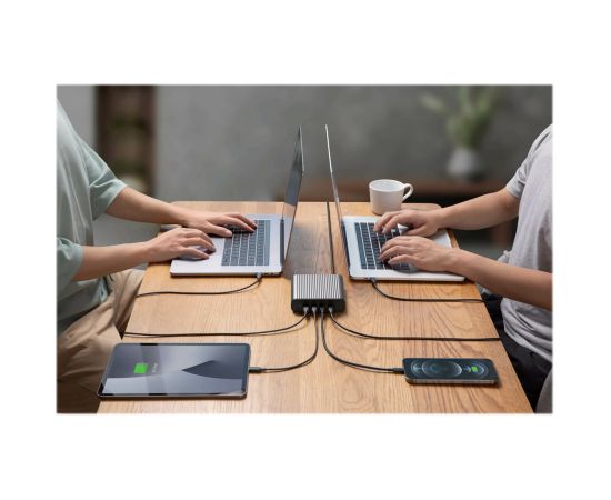 Hyper HyperJuice 245W 4 USB-C PD Port GaN Charger, EU/UK Cord