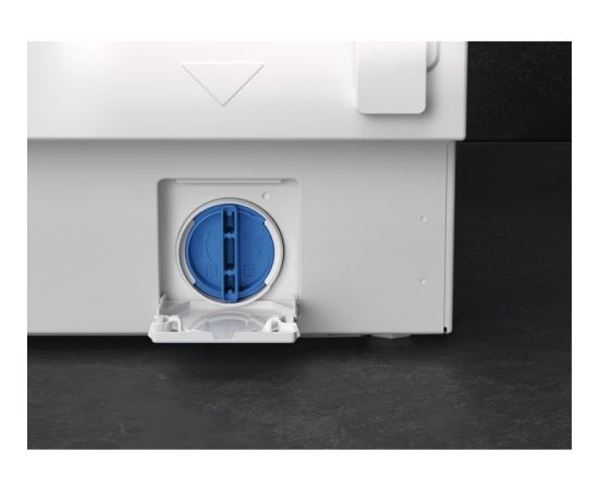 AEG L6SE26DXE veļas mazg. mašīna 6kg 1200rpm melna