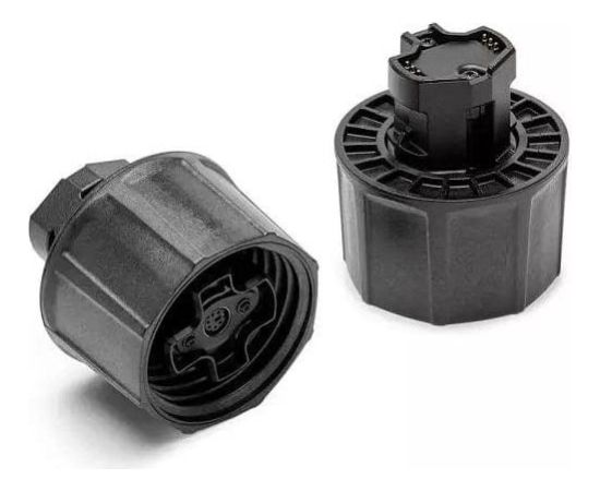 Thrustmaster Podwójny adapter szybkiego montażu Piederumi konsolēm