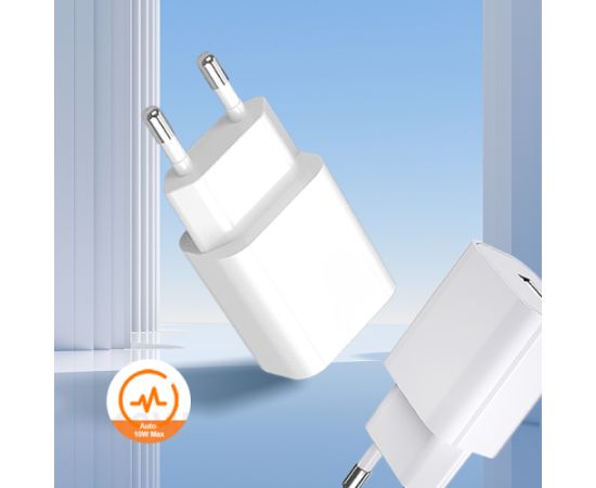 Зарядное устройство EGA C02 USB 5V | 2A белый (повреждённая упаковка) Зарядные устройства