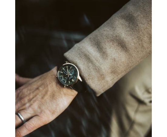 Casio Edifice EFR-575CL-3AEF Наручные часы