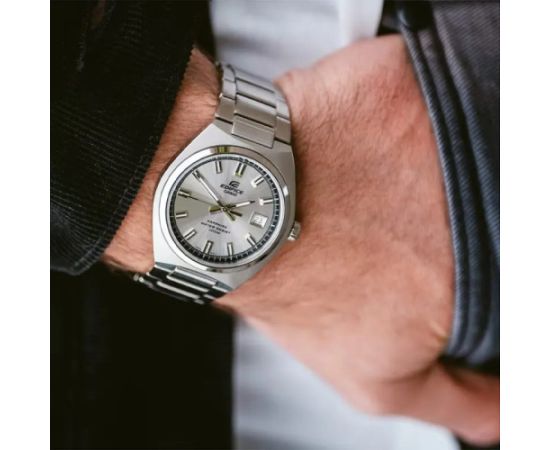 Casio Edifice EFB-109D-7AVEF Наручные часы