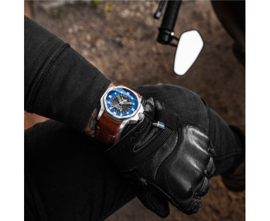 Vostok Europe ATOMIC AGE NH34-640A701LE-SL Наручные часы