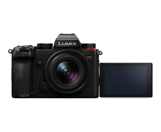 Panasonic Lumix DC-S5D + 18-40mm Jaunumi - Audio-Video