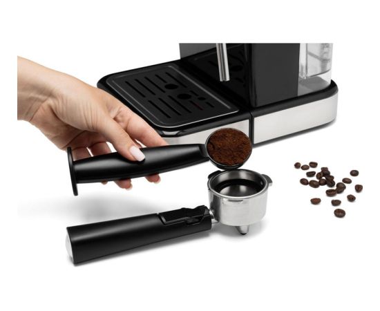 Gorenje ESCM15CD 15 bar coffee machine Kafijas aparāti