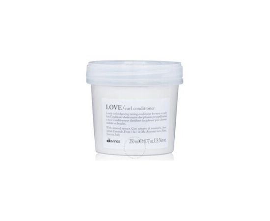 Davines Essential Haircare Love Curl Conditioner ( vlnité a kudrnaté vlasy ) - Kondicioner 1000ml Уход за волосами