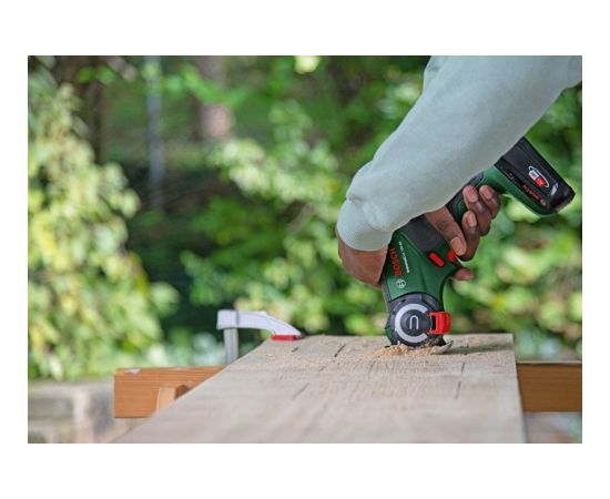 Piła szablasta Bosch NanoBlade UniversalCut 18V-65 18 V Jaunumi -Dārzam